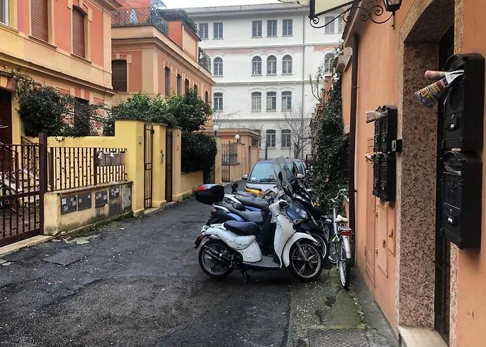 San Pietro apart